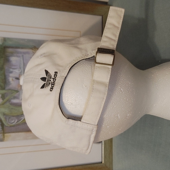 🧢Adidas Cap - Picture 4 of 8